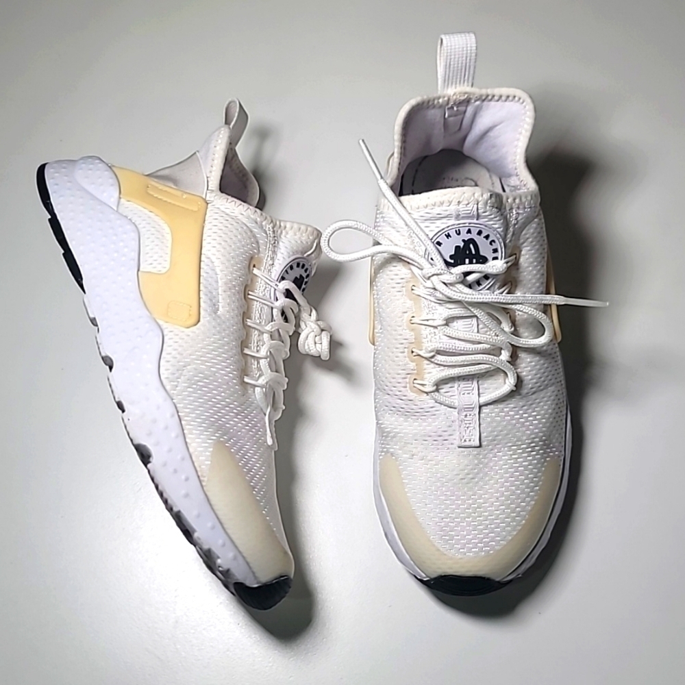 FREE with Purchase NIKE HURACHE Sneakers Slip On Run Ultra